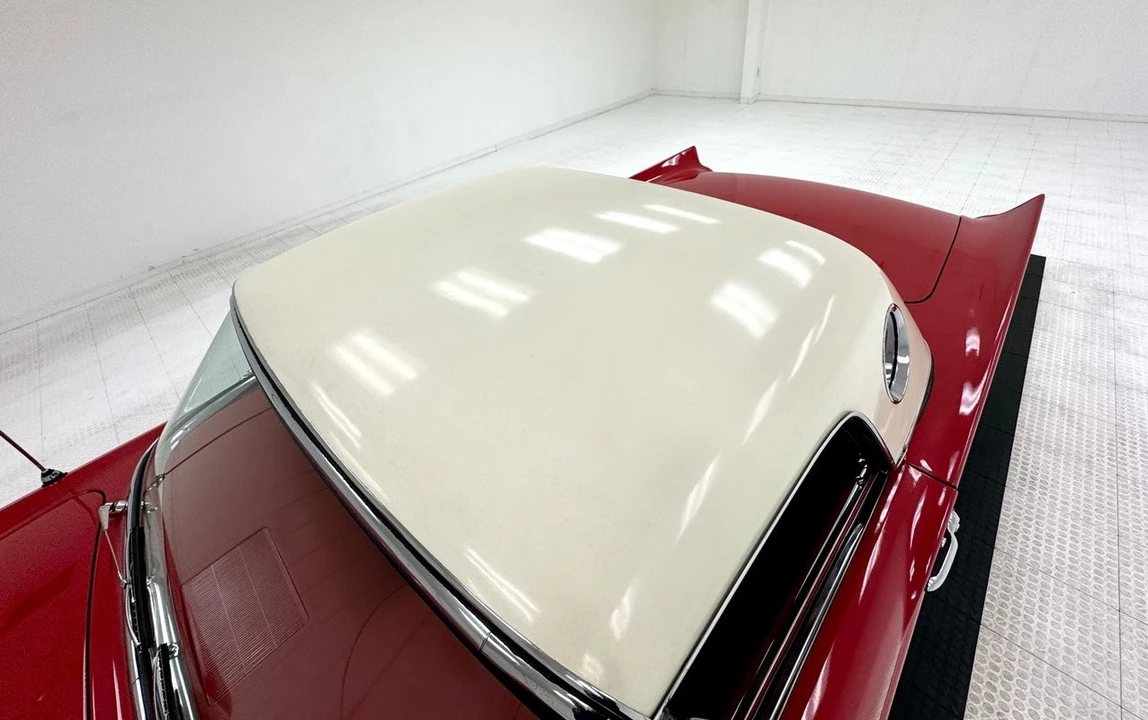 1957 Ford Thunderbird 1st Gen - Image 22 of 31