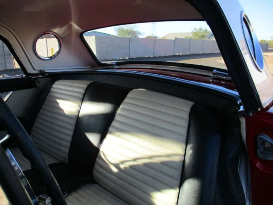 1957 Ford Thunderbird 1st Gen - Image 23 of 31