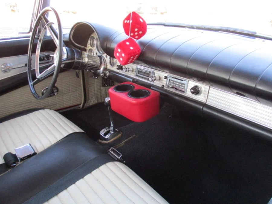 1957 Ford Thunderbird 1st Gen - Image 19 of 31