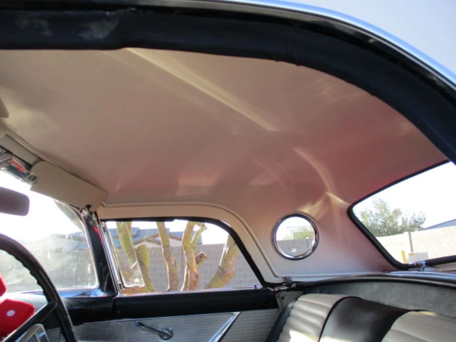 1957 Ford Thunderbird 1st Gen - Image 24 of 31