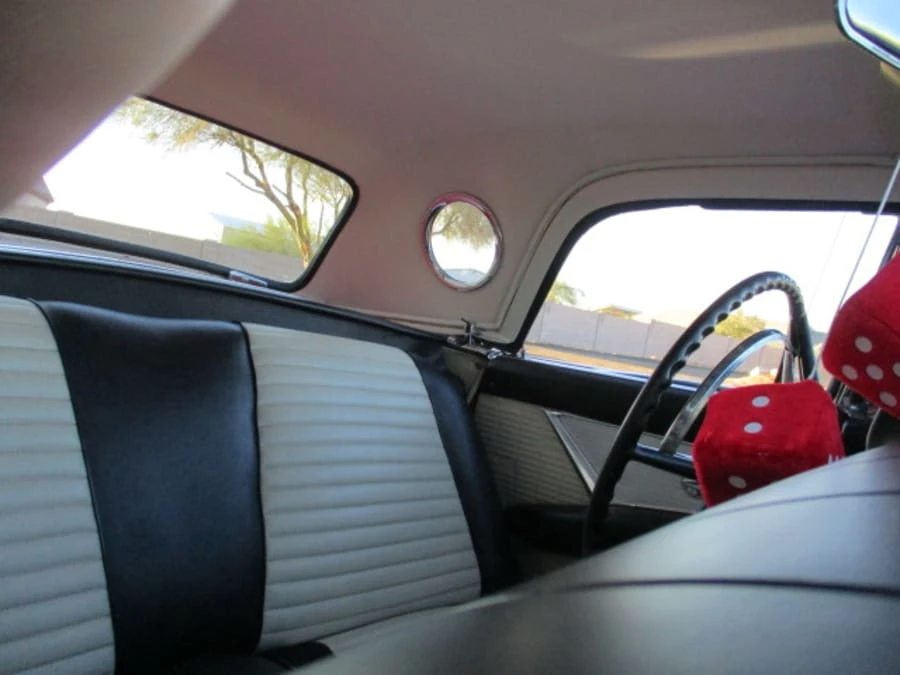 1957 Ford Thunderbird 1st Gen - Image 16 of 31