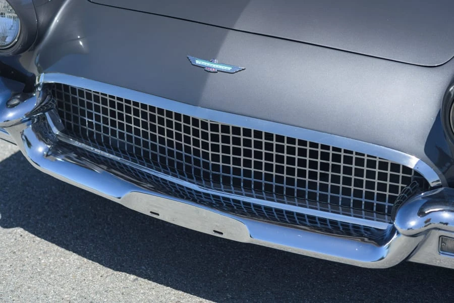 1957 Ford Thunderbird 1st Gen - Image 21 of 31