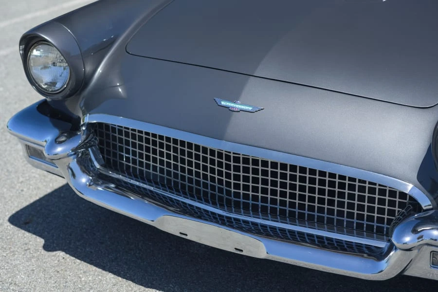 1957 Ford Thunderbird 1st Gen - Image 28 of 31