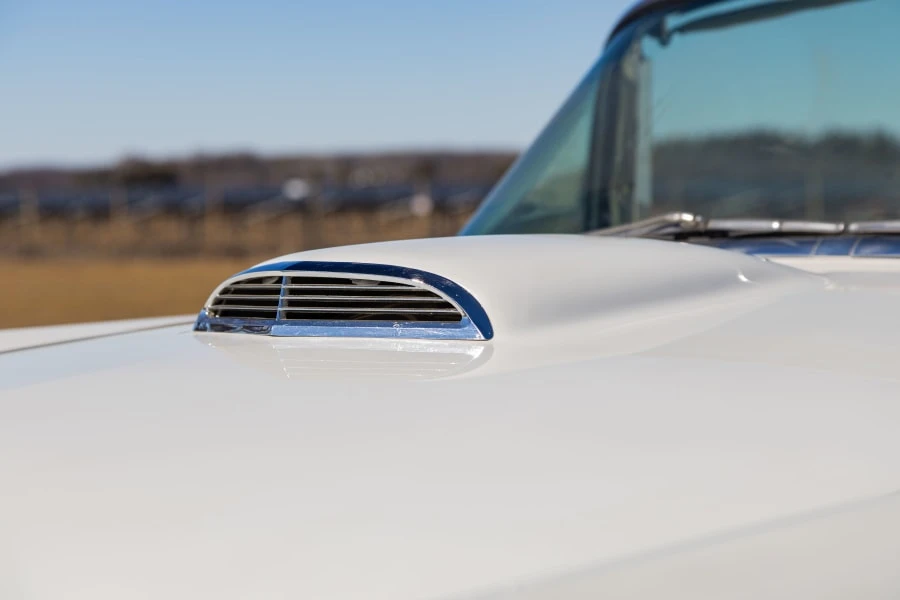 1957 Ford Thunderbird 1st Gen - Image 17 of 31