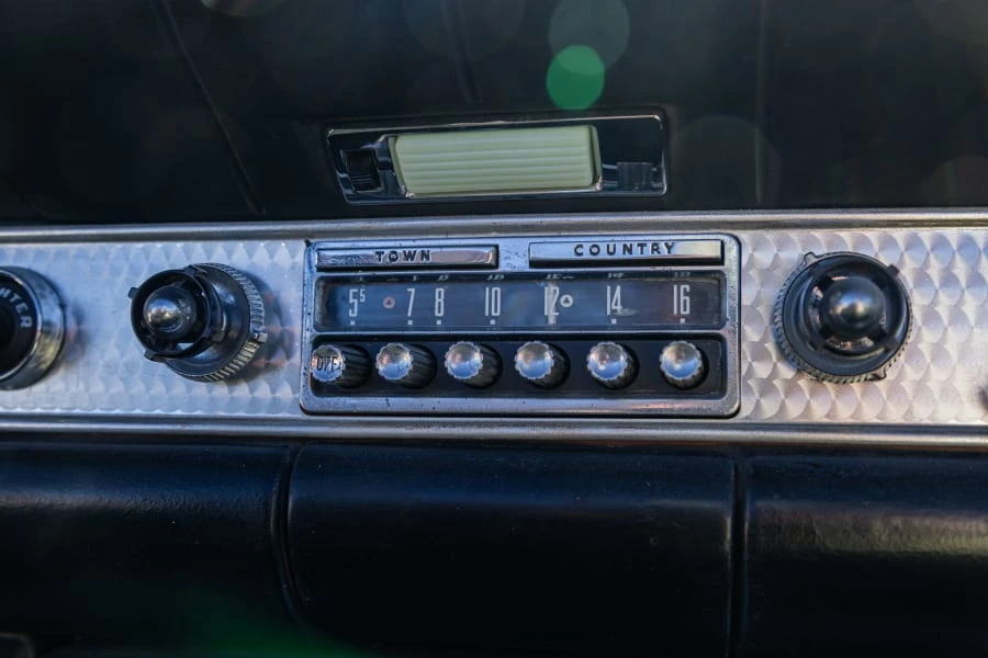 1957 Ford Thunderbird 1st Gen - Image 29 of 31