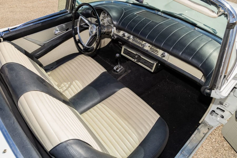 1957 Ford Thunderbird 1st Gen - Image 22 of 31