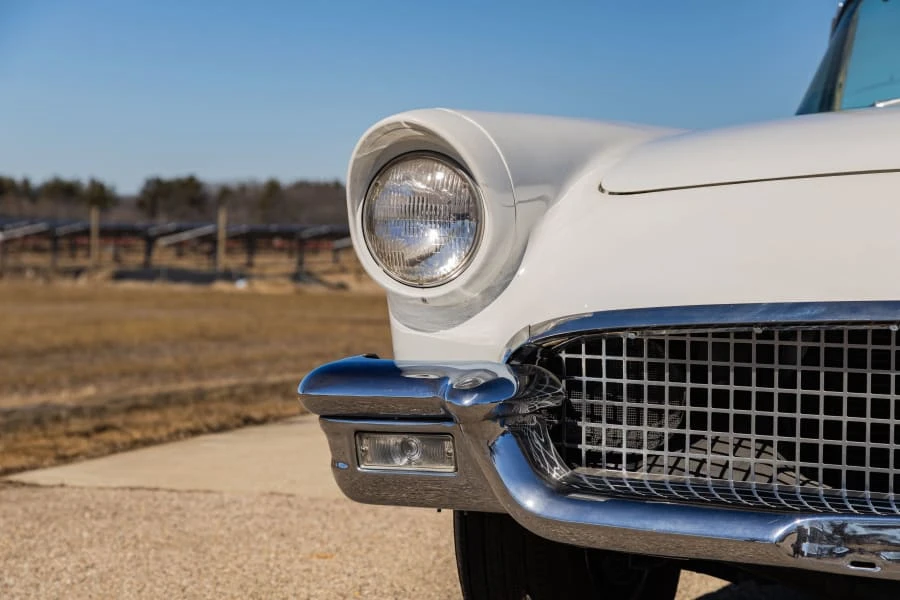 1957 Ford Thunderbird 1st Gen - Image 20 of 31
