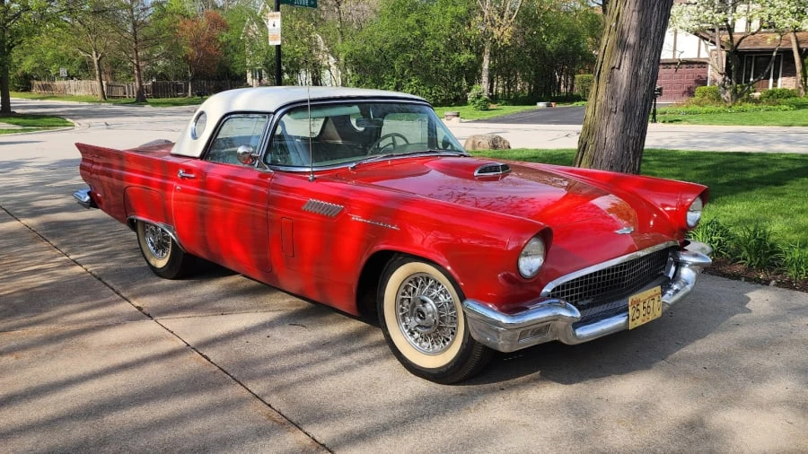 1957 Ford Thunderbird 1st Gen - Image 2 of 2