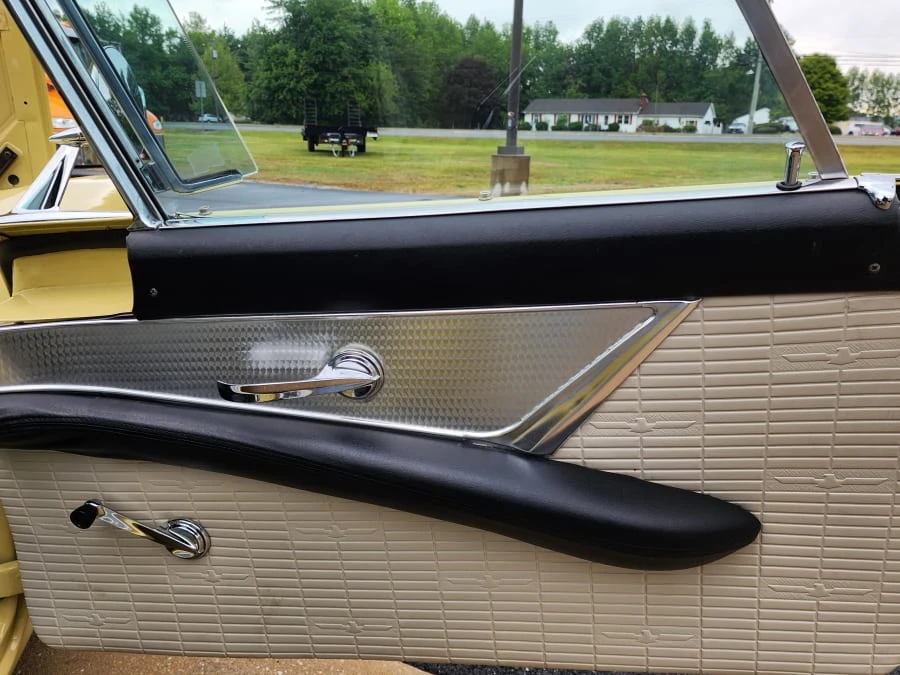 1957 Ford Thunderbird 1st Gen - Image 14 of 21