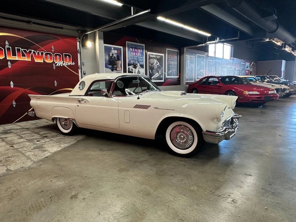 1957 Ford Thunderbird 1st Gen - Image 7 of 31