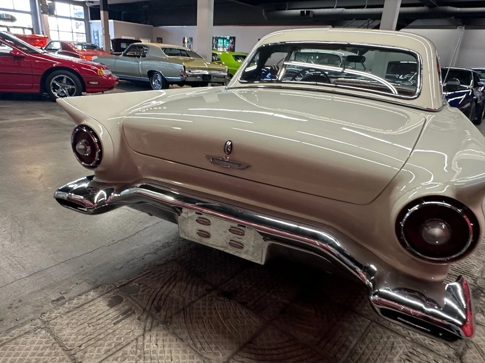 1957 Ford Thunderbird 1st Gen - Image 18 of 31