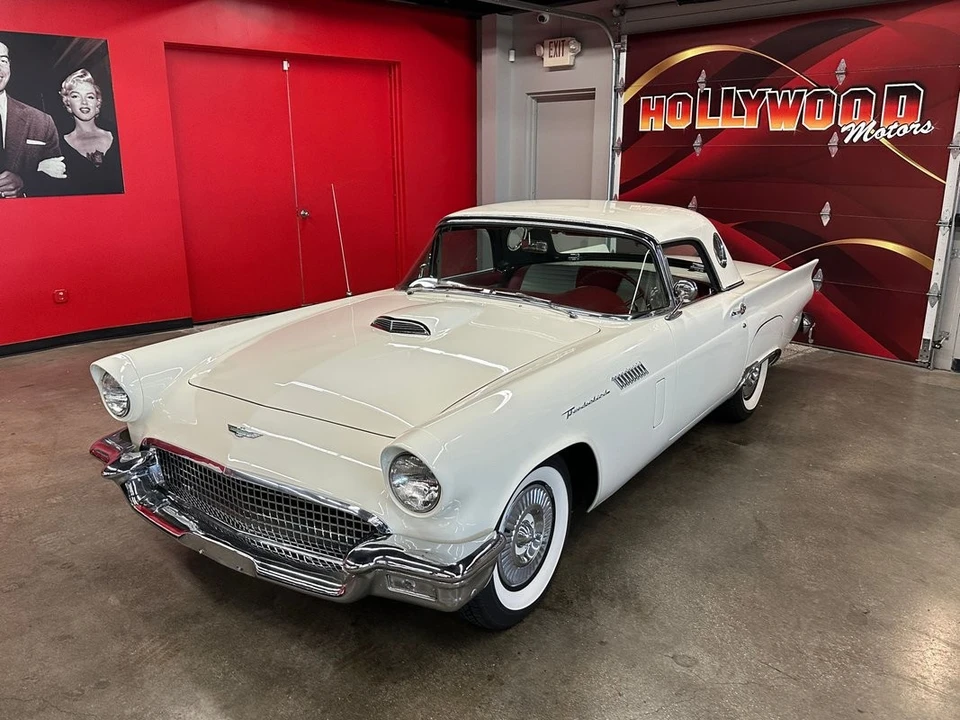 1957 Ford Thunderbird 1st Gen - Image 30 of 31