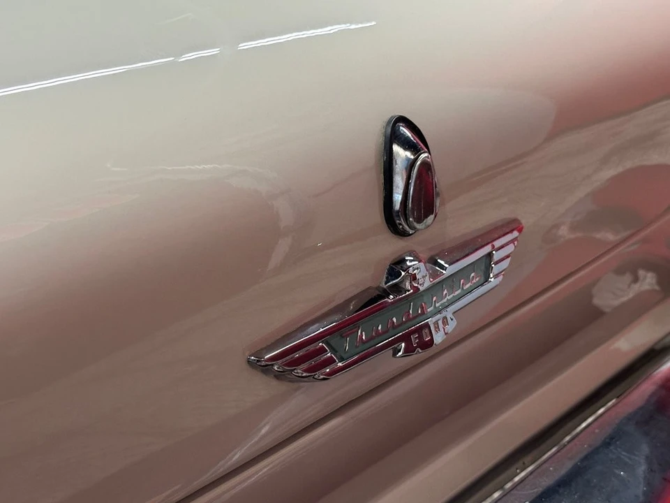 1957 Ford Thunderbird 1st Gen - Image 21 of 31
