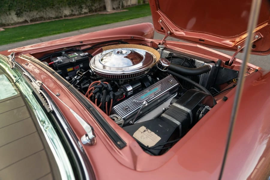 1957 Ford Thunderbird 1st Gen - Image 18 of 19