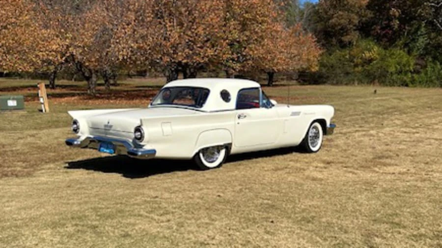 1957 Ford Thunderbird 1st Gen - Image 2 of 3