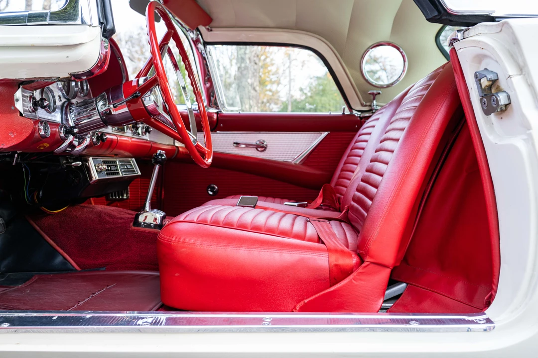 1957 Ford Thunderbird 1st Gen - Image 22 of 31