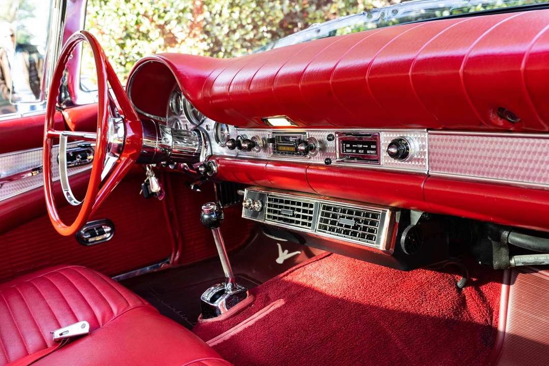 1957 Ford Thunderbird 1st Gen - Image 27 of 31