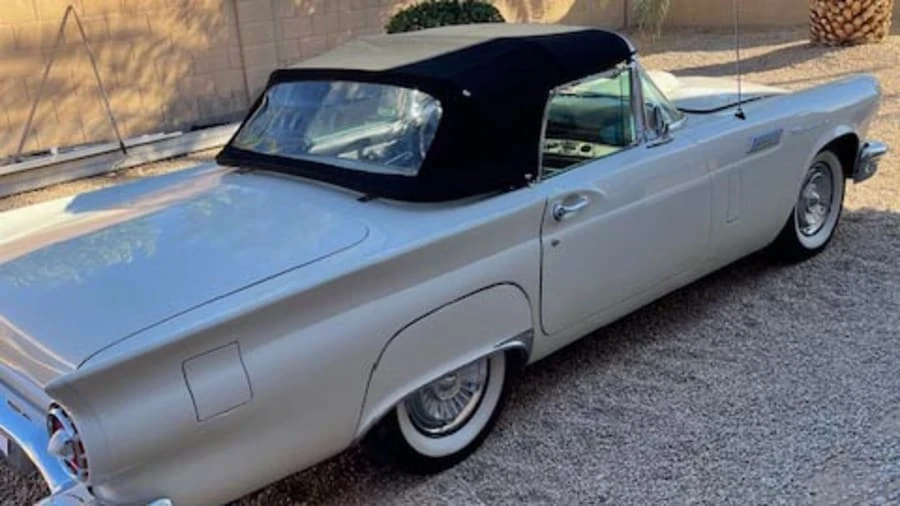 1957 Ford Thunderbird 1st Gen - Image 2 of 4