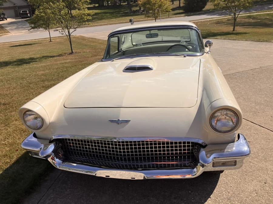 1957 Ford Thunderbird 1st Gen - Image 4 of 31