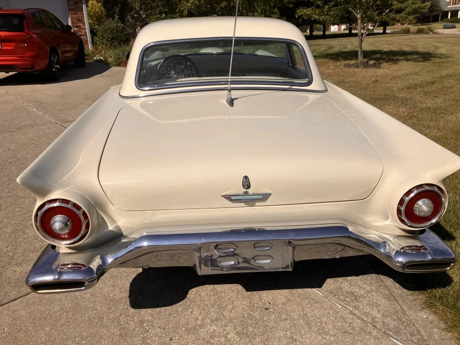1957 Ford Thunderbird 1st Gen - Image 3 of 31