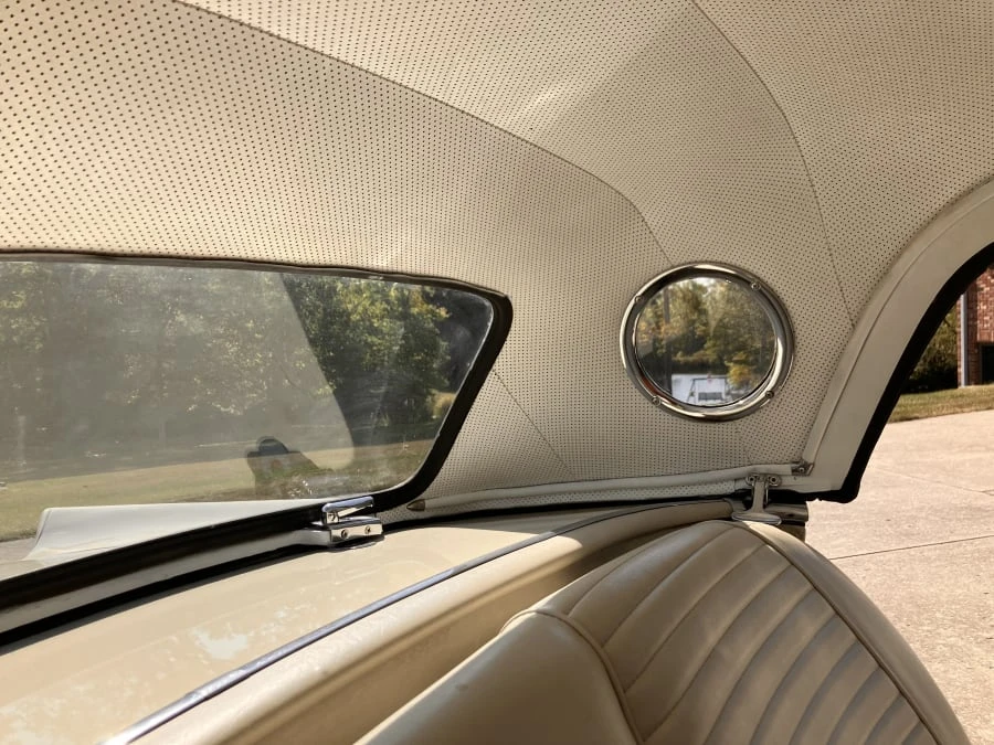1957 Ford Thunderbird 1st Gen - Image 21 of 31