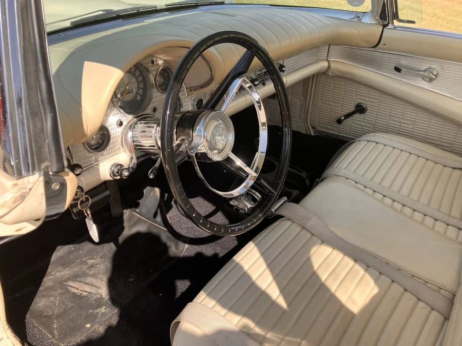 1957 Ford Thunderbird 1st Gen - Image 16 of 31