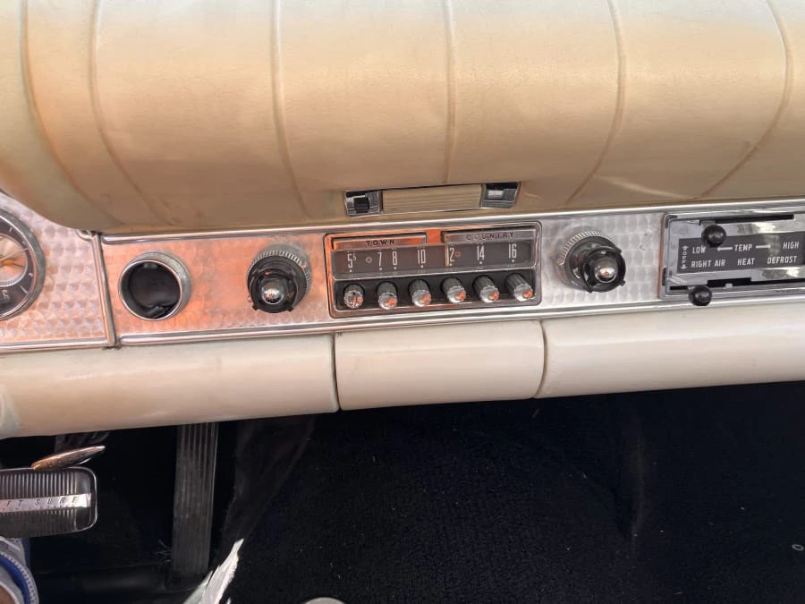 1957 Ford Thunderbird 1st Gen - Image 17 of 31