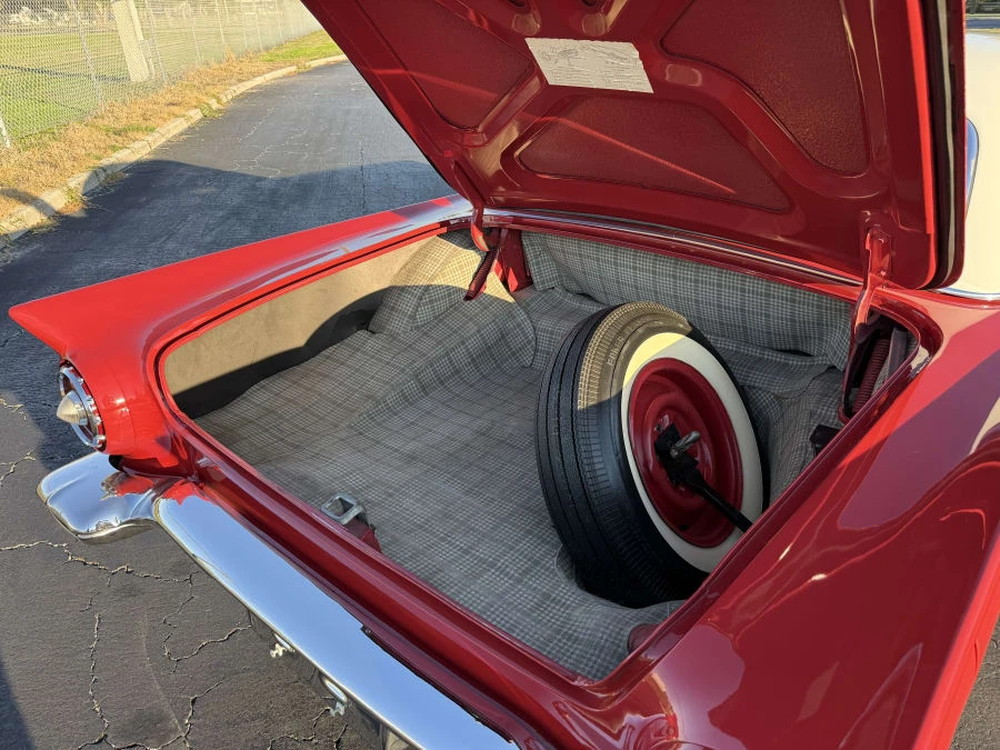 1957 Ford Thunderbird 1st Gen - Image 21 of 25