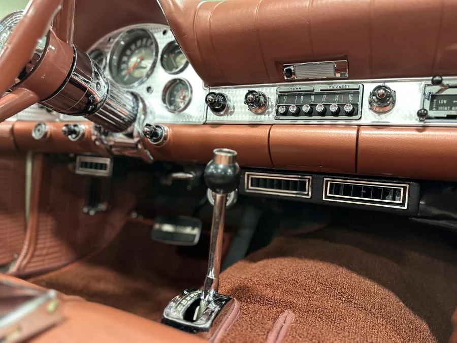 1957 Ford Thunderbird 1st Gen - Image 22 of 31