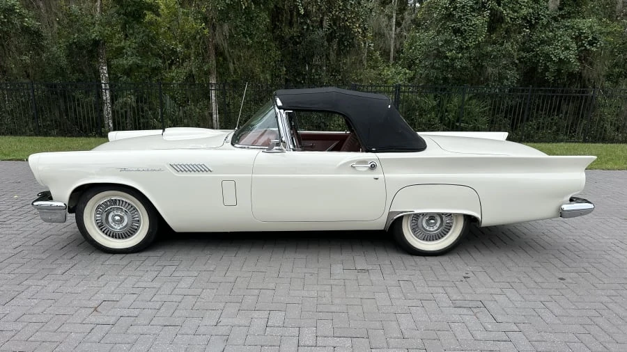 1957 Ford Thunderbird 1st Gen - Image 4 of 31