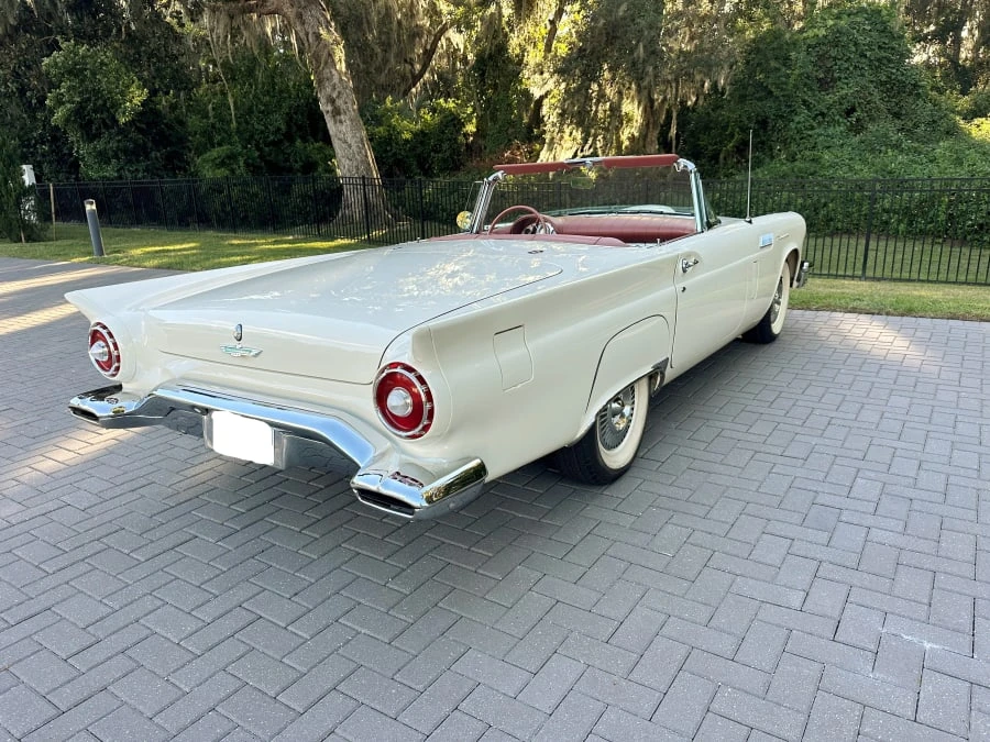 1957 Ford Thunderbird 1st Gen - Image 9 of 31