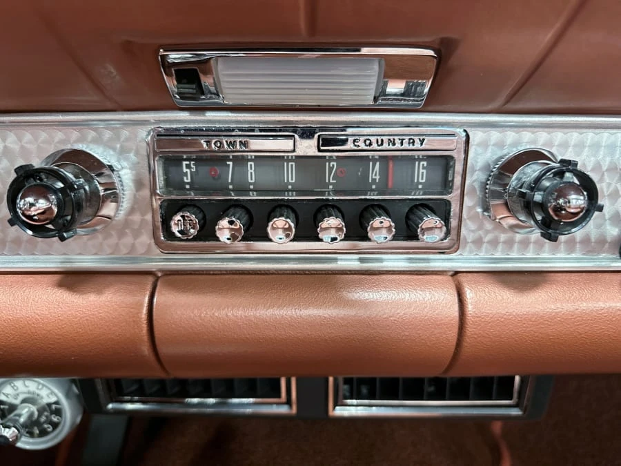 1957 Ford Thunderbird 1st Gen - Image 25 of 31