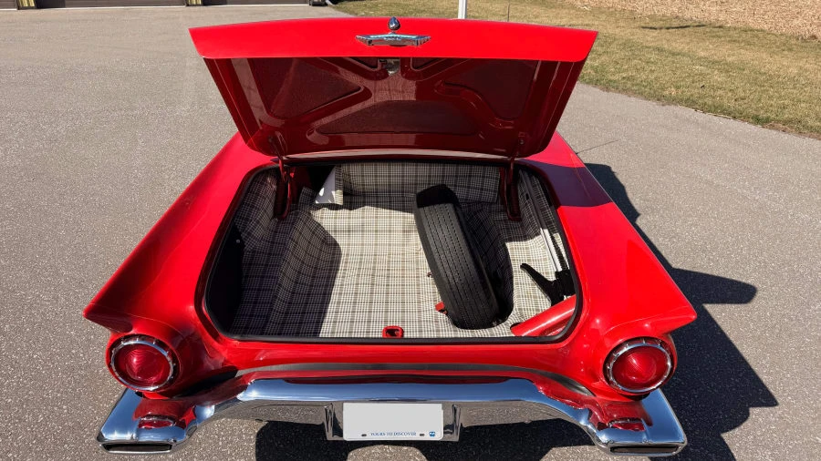 1957 Ford Thunderbird 1st Gen - Image 15 of 17