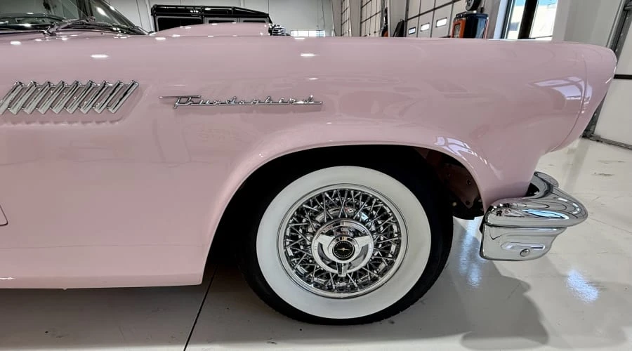 1957 Ford Thunderbird 1st Gen - Image 25 of 31