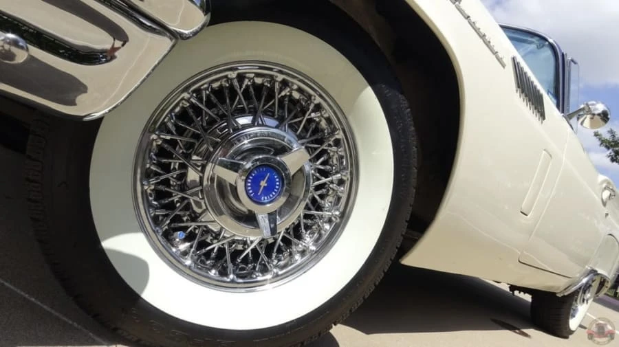 1957 Ford Thunderbird 1st Gen - Image 4 of 8