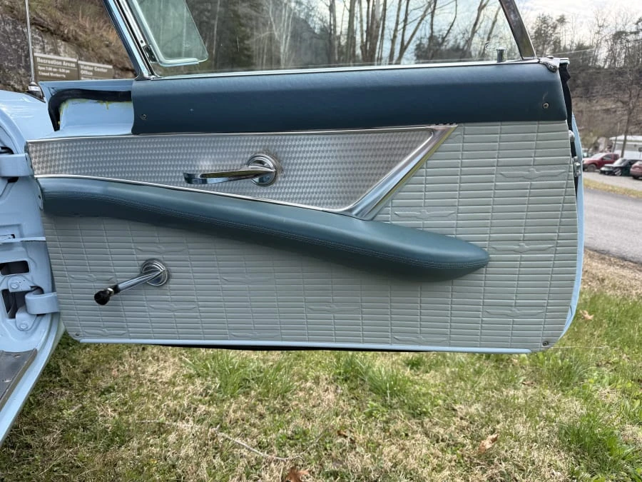 1957 Ford Thunderbird 1st Gen - Image 8 of 12