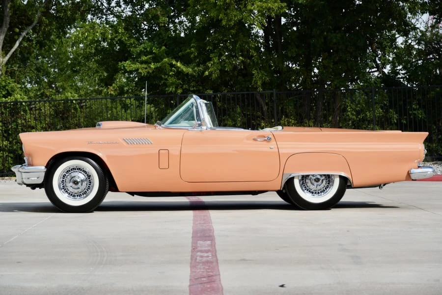 1957 Ford Thunderbird 1st Gen - Image 15 of 31