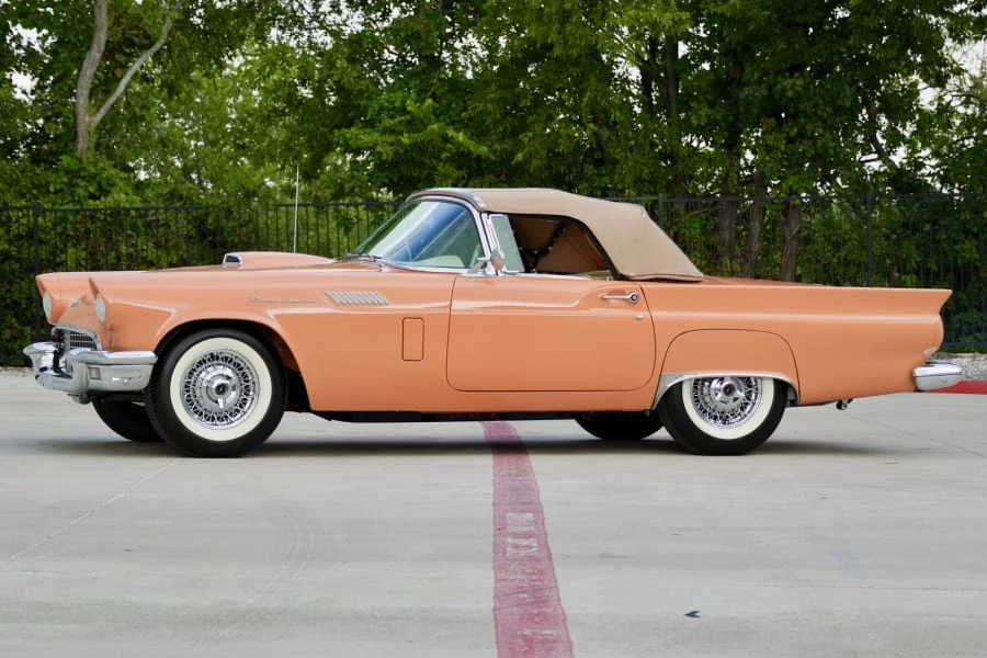 1957 Ford Thunderbird 1st Gen - Image 20 of 31