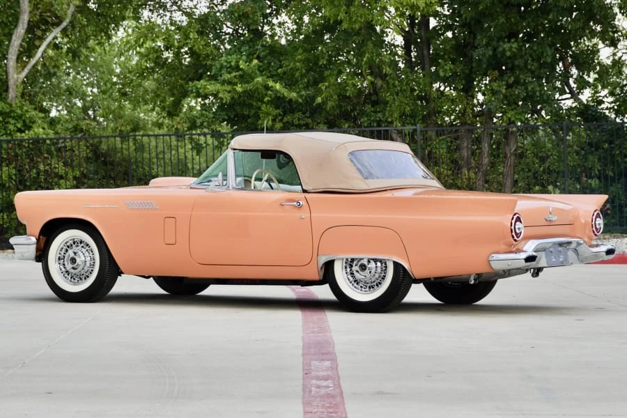 1957 Ford Thunderbird 1st Gen - Image 21 of 31