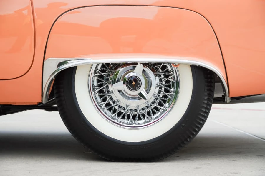 1957 Ford Thunderbird 1st Gen - Image 24 of 31