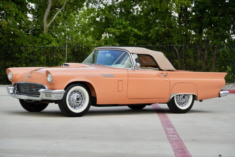 1957 Ford Thunderbird 1st Gen - Image 16 of 31