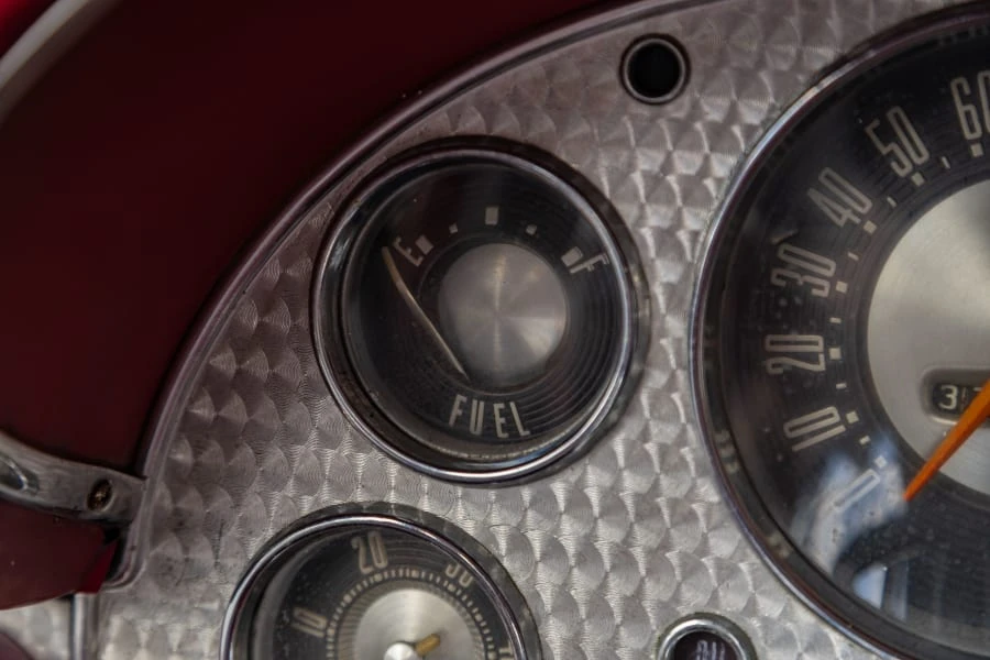 1957 Ford Thunderbird 1st Gen - Image 27 of 31