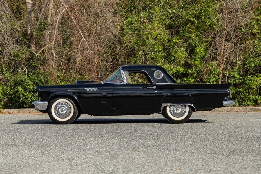1957 Ford Thunderbird 1st Gen - Image 17 of 31