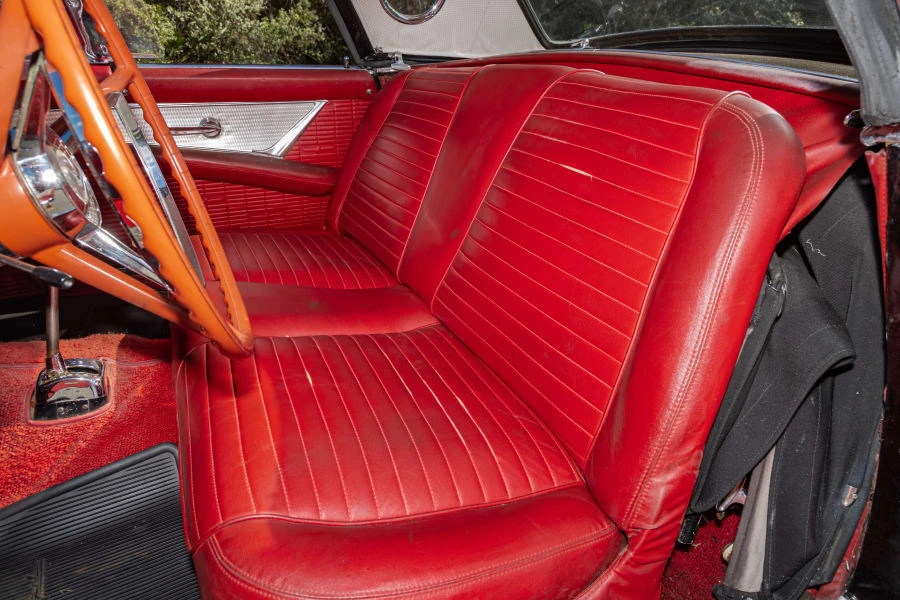 1957 Ford Thunderbird 1st Gen - Image 28 of 31