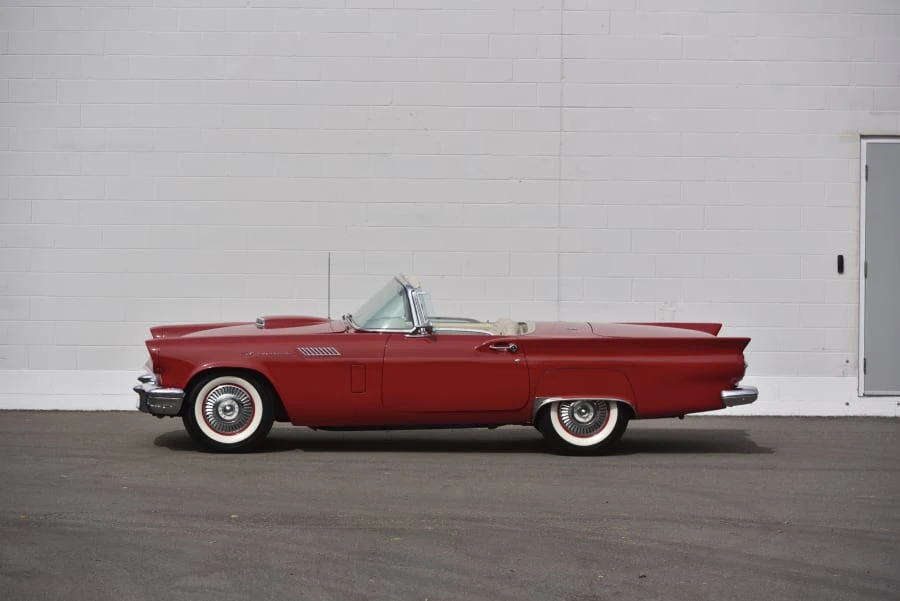 1957 Ford Thunderbird 1st Gen - Image 13 of 28