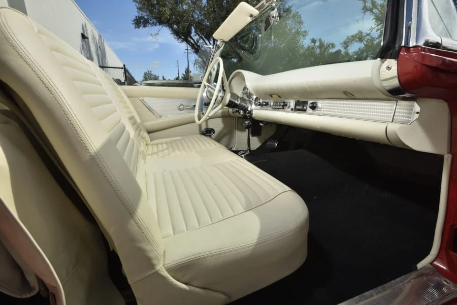 1957 Ford Thunderbird 1st Gen - Image 17 of 28