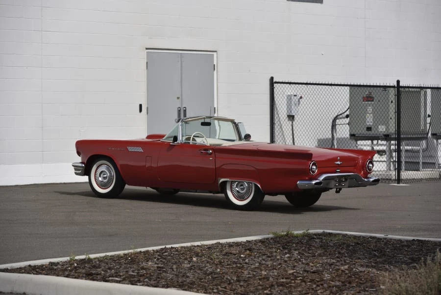 1957 Ford Thunderbird 1st Gen - Image 16 of 28