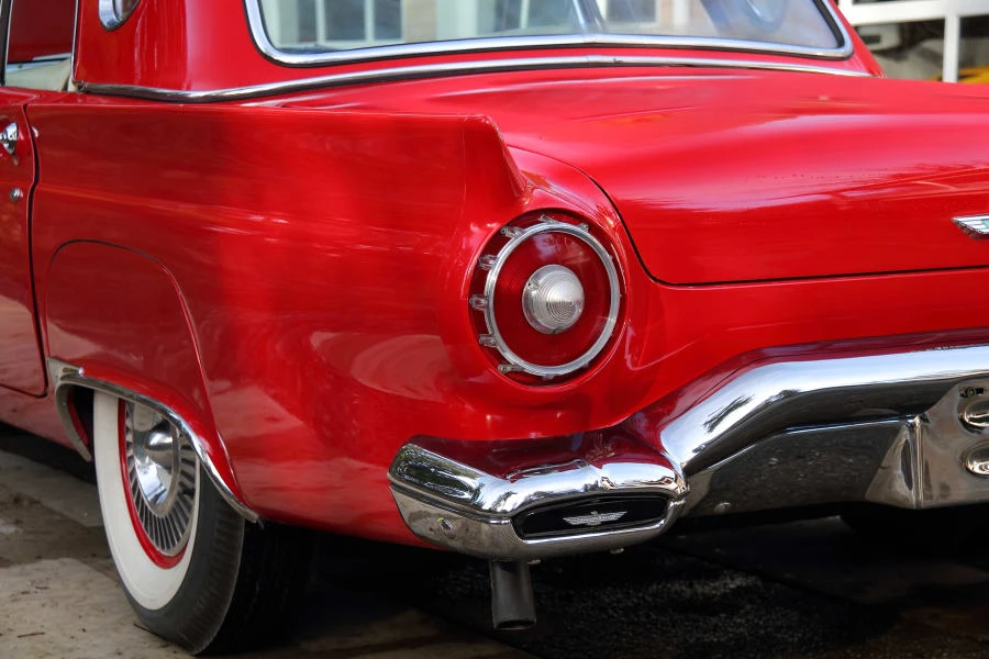 1957 Ford Thunderbird 1st Gen - Image 14 of 28