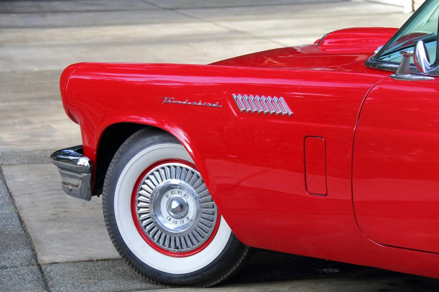 1957 Ford Thunderbird 1st Gen - Image 13 of 28