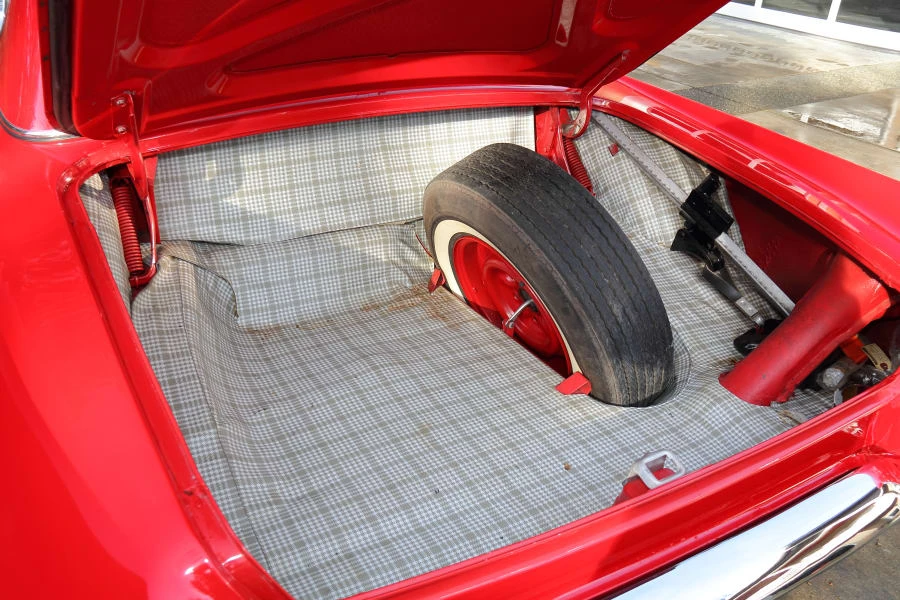 1957 Ford Thunderbird 1st Gen - Image 28 of 28